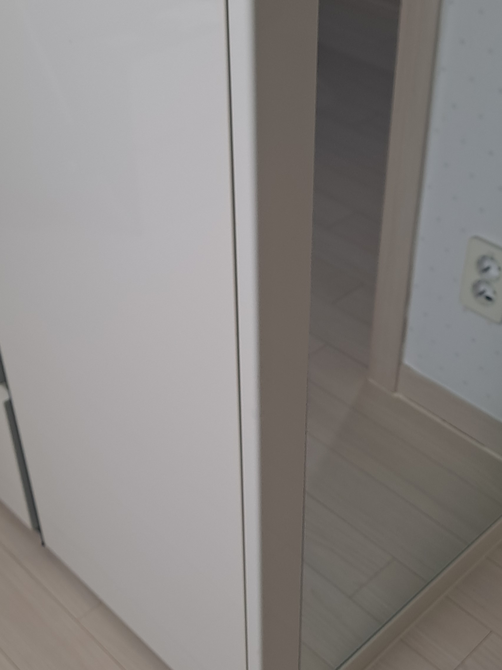 남양주 다산리버펠리체2단지 붙박이장 필름 벗겨짐 복원 후